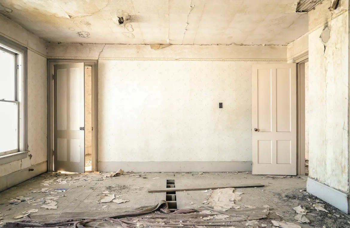 Waste disposal crew managing a cleanout project in Colorado City